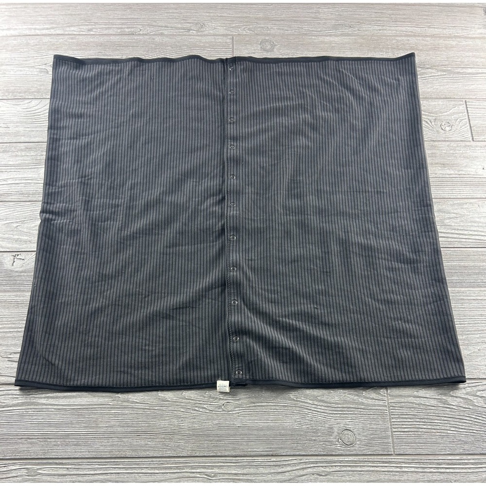 Lululemon Vinyasa Snap Scarf Wrap Gray Black Striped Button Infinity Scarf OS